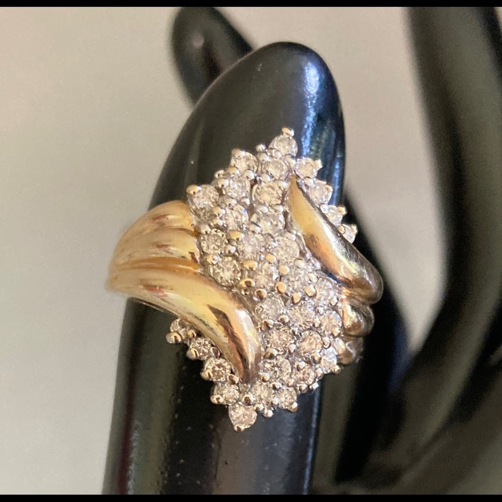 Cascading 1 CTW Diamond Waterfall Ring in a 14K Yellow Gold Setting